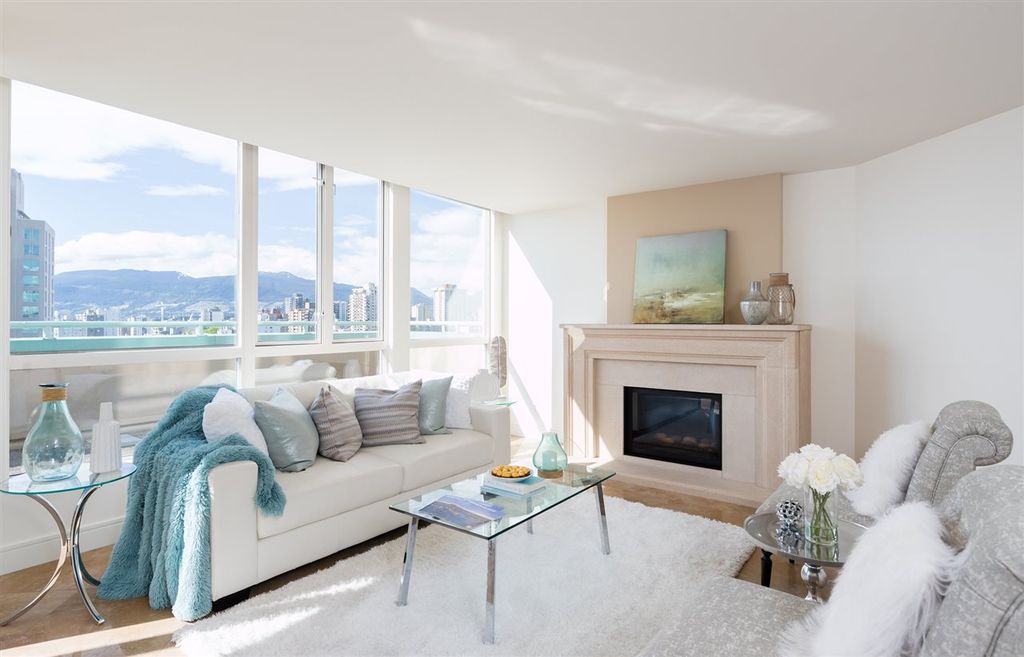 listing image 1107220380160412368