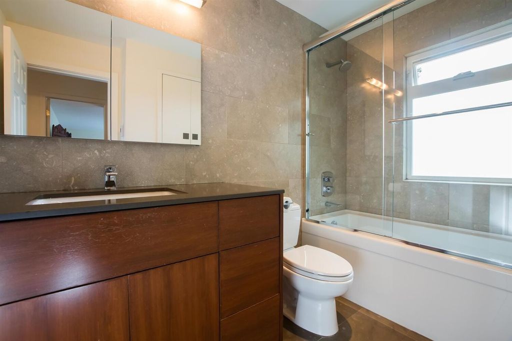 listing image 1102092266589115786