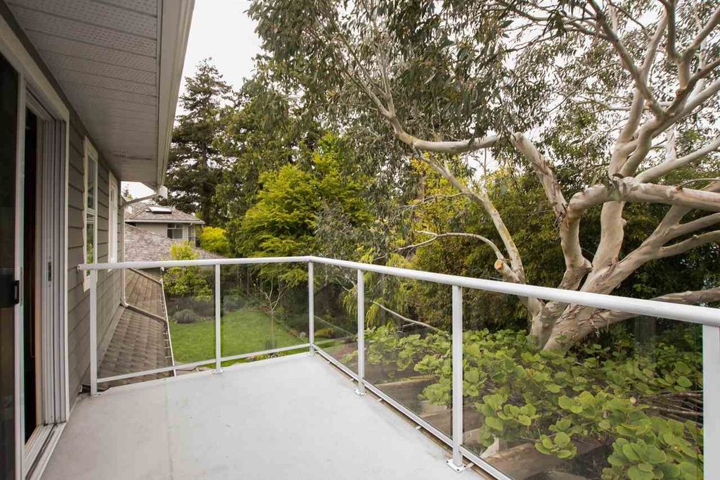 listing image 1106645862675022149