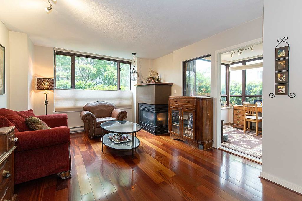 listing image 1101148429608923768