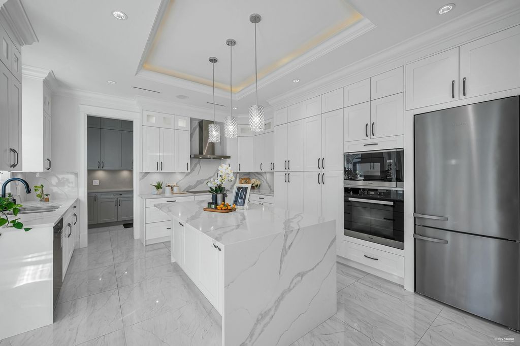 listing image 1103528945641093292