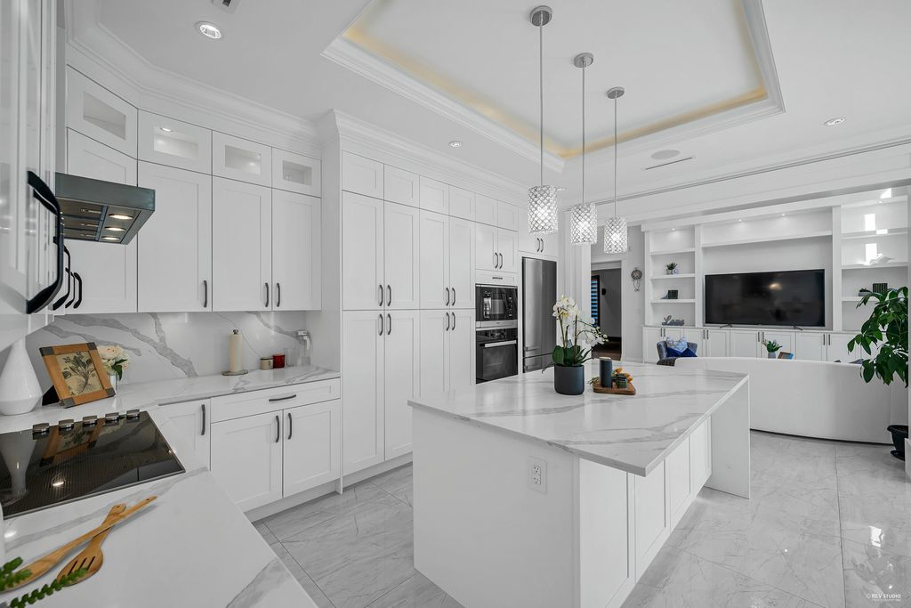 listing image 1102605625517284636