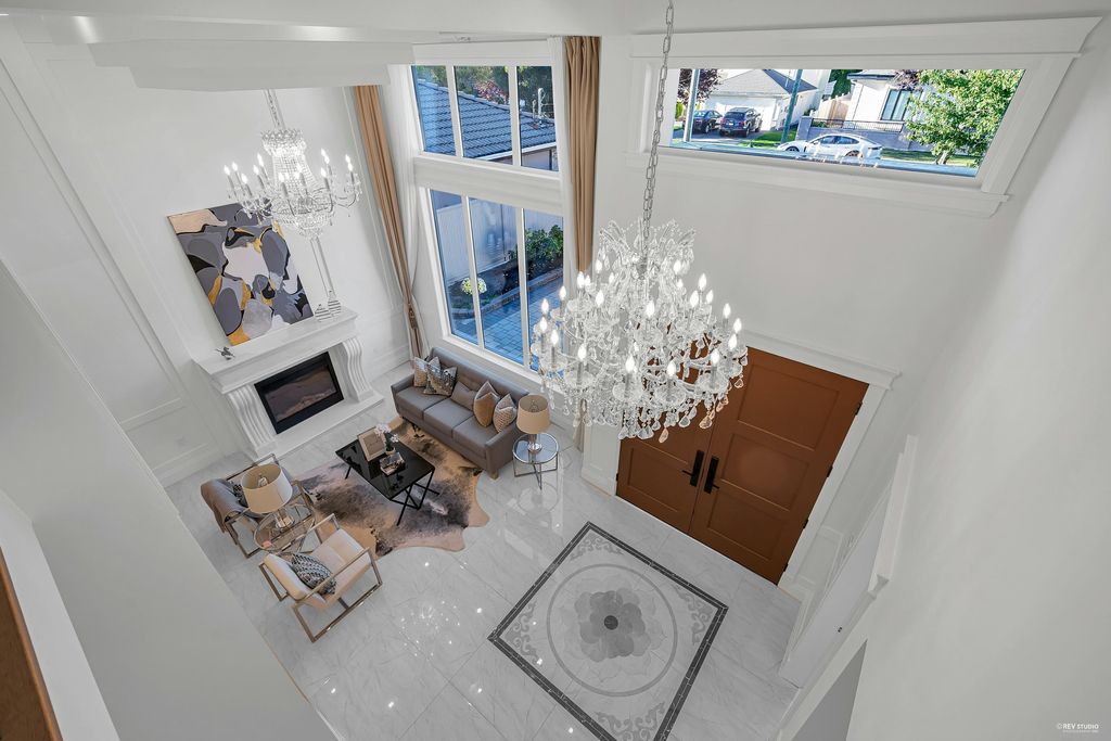 listing image 1104652268136878077