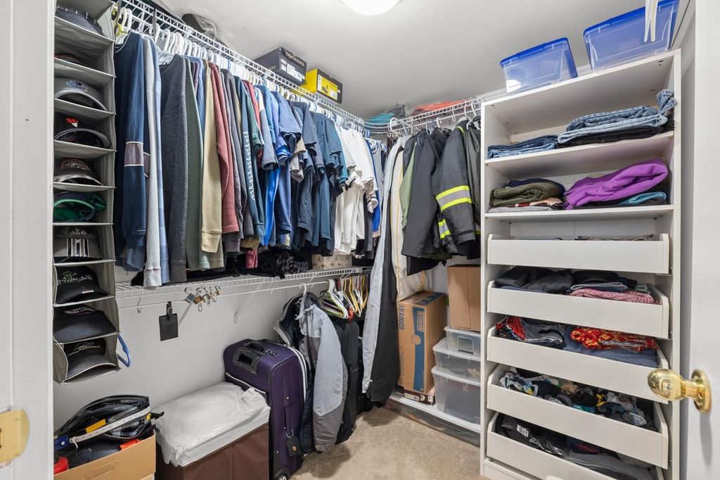 listing image 1100779215308274037