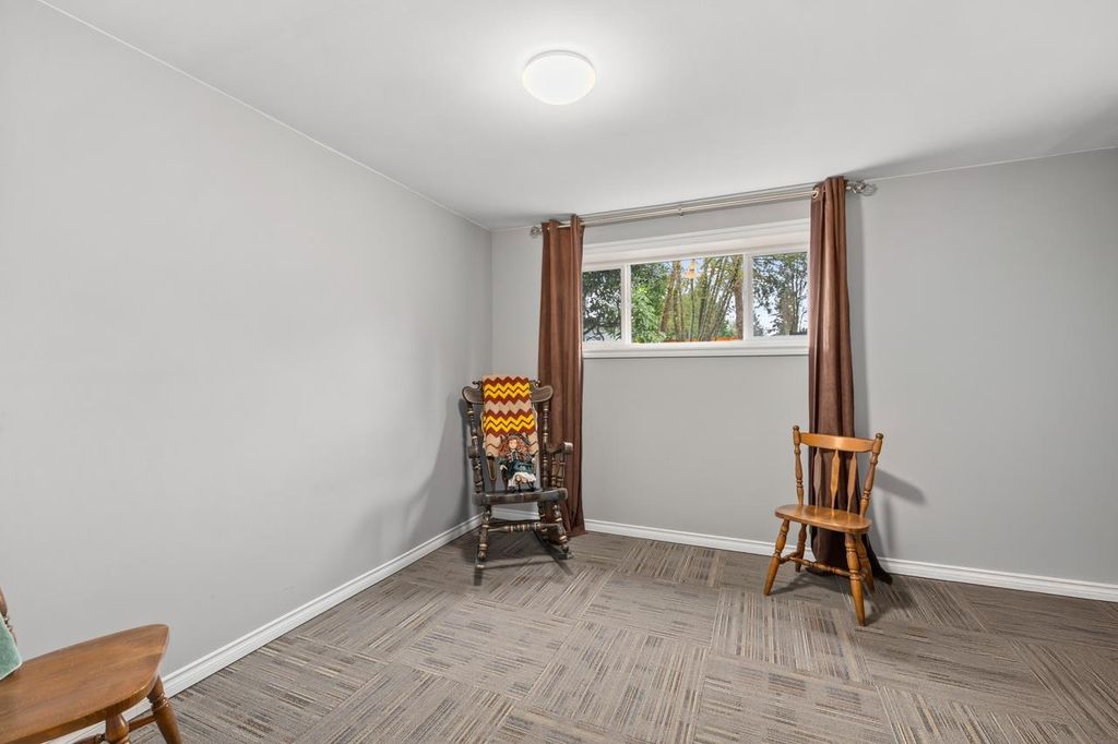 listing image 1101679276464378782