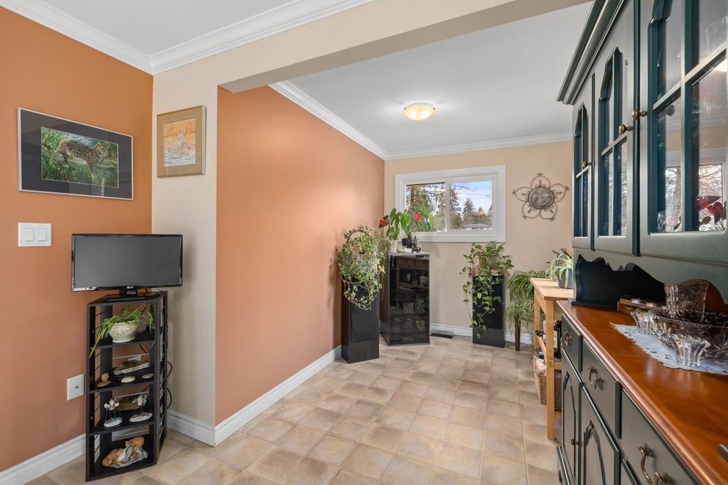 listing image 1102057539829275096