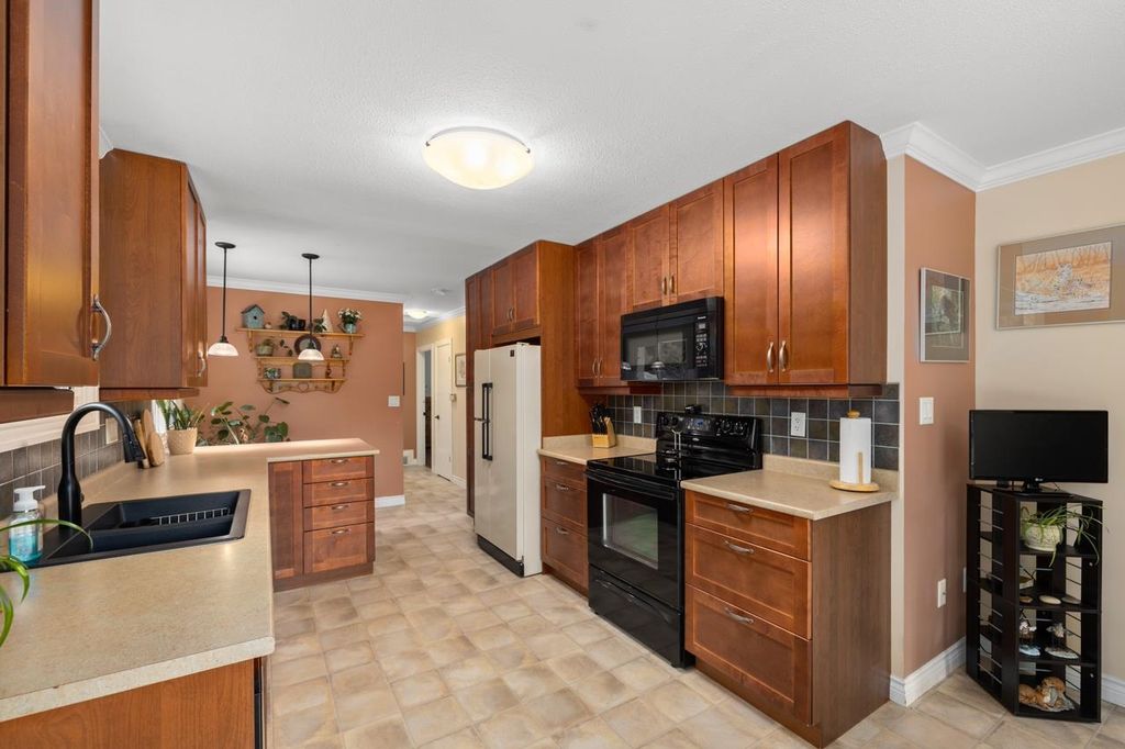 listing image 1106958892260777649