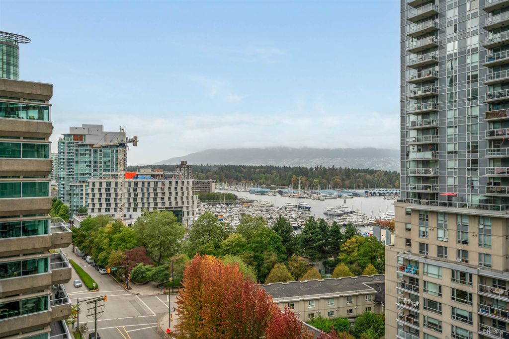 listing image 1109651005308566103