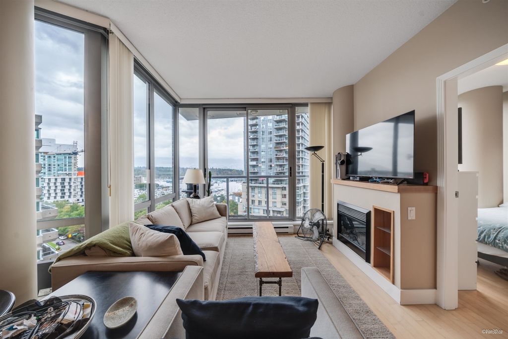 listing image 1108525035733632904