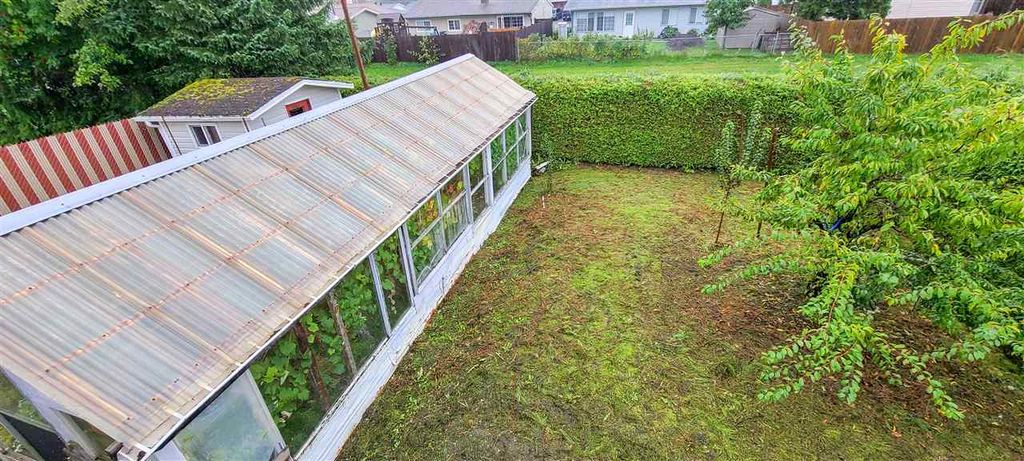 listing image 1105480117995764472