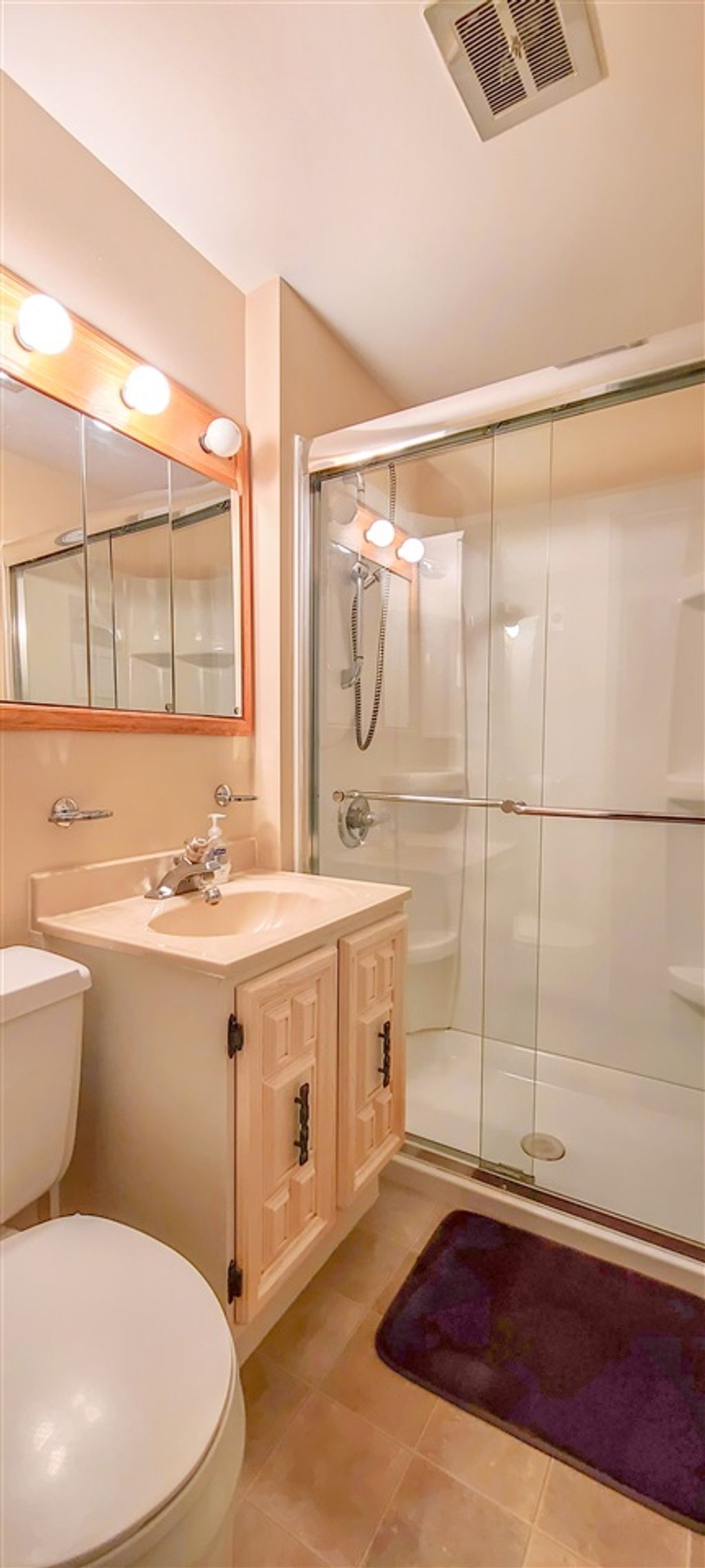 listing image 1103418983880811425