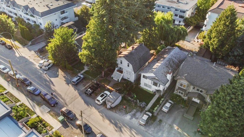 listing image 1100122868164838497