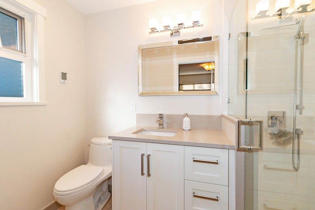 listing image 1102350182701495349