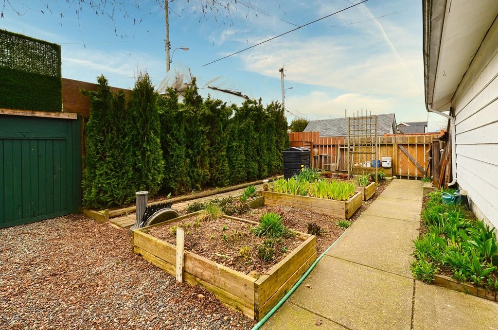 listing image 1102377563915286994