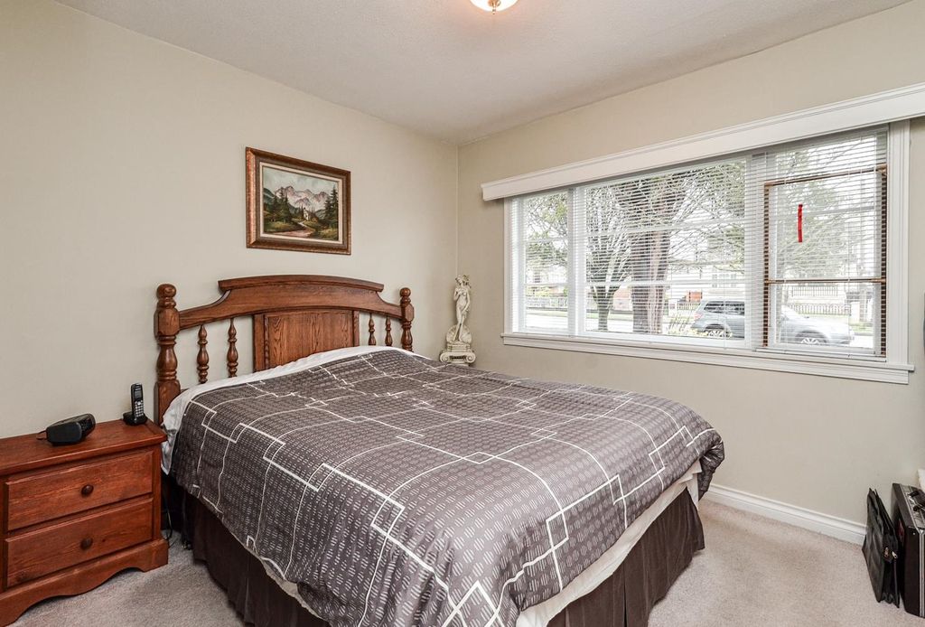 listing image 1100896901443077958