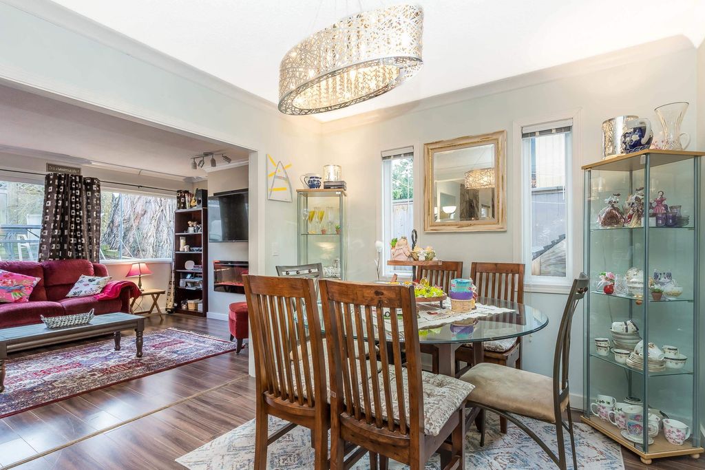 listing image 1106898846312189486