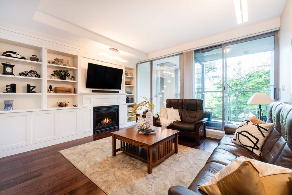 listing image 1100256740767143289