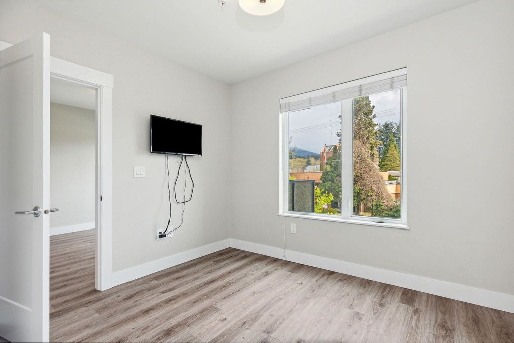 listing image 1107822155170304031