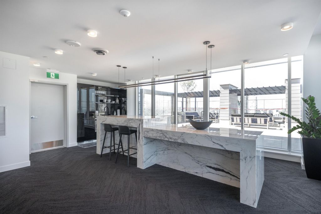 listing image 1103689449623793899