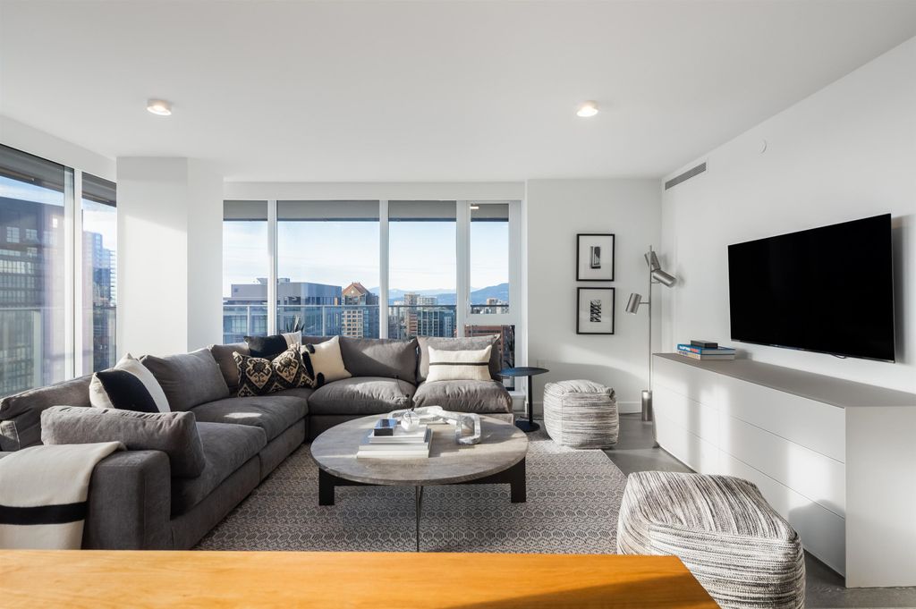 listing image 1107341311099301466