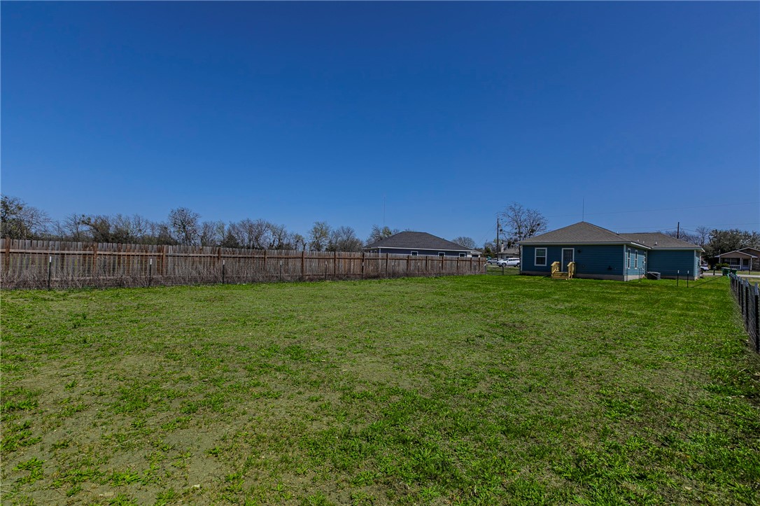 102 Ave B, Moody, Texas image 20