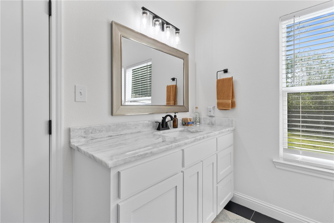 906 S 3rd Street, Valley Mills, Texas image 35