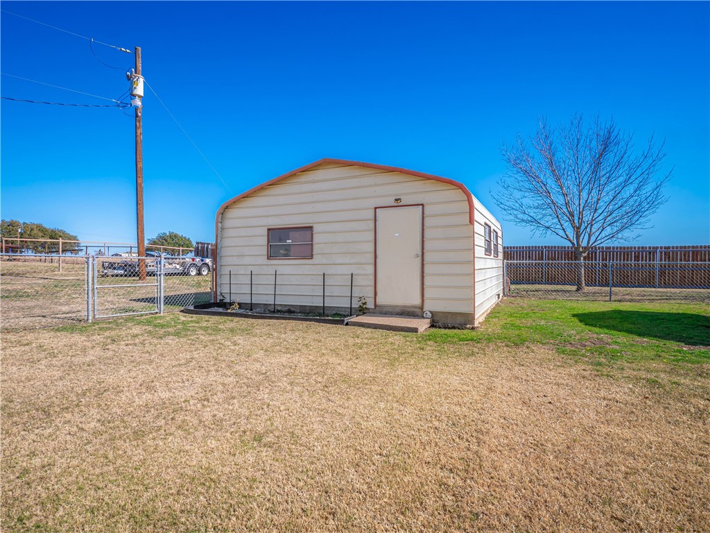 10297 Pendleton Troy Road, Troy, Texas image 37