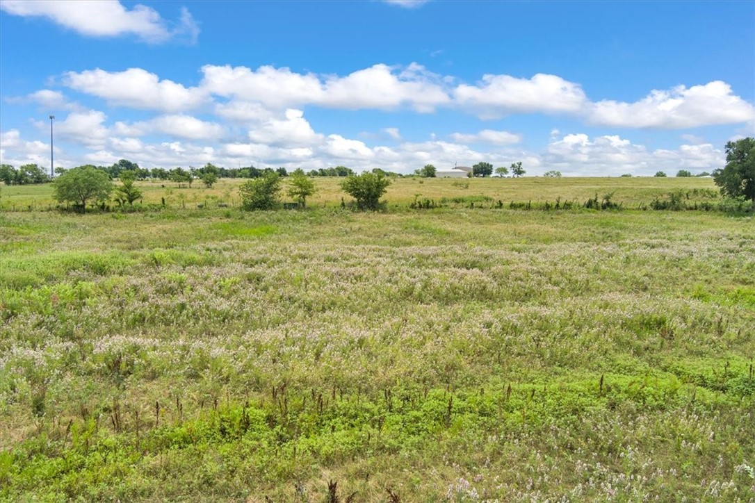 7 7 Mile Lane, Riesel, Texas image 12