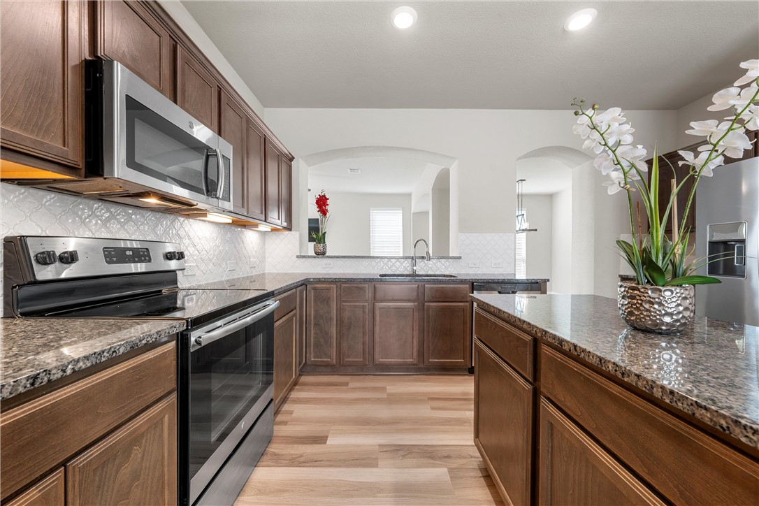 10213 Driskill Drive, Waco, Texas image 19