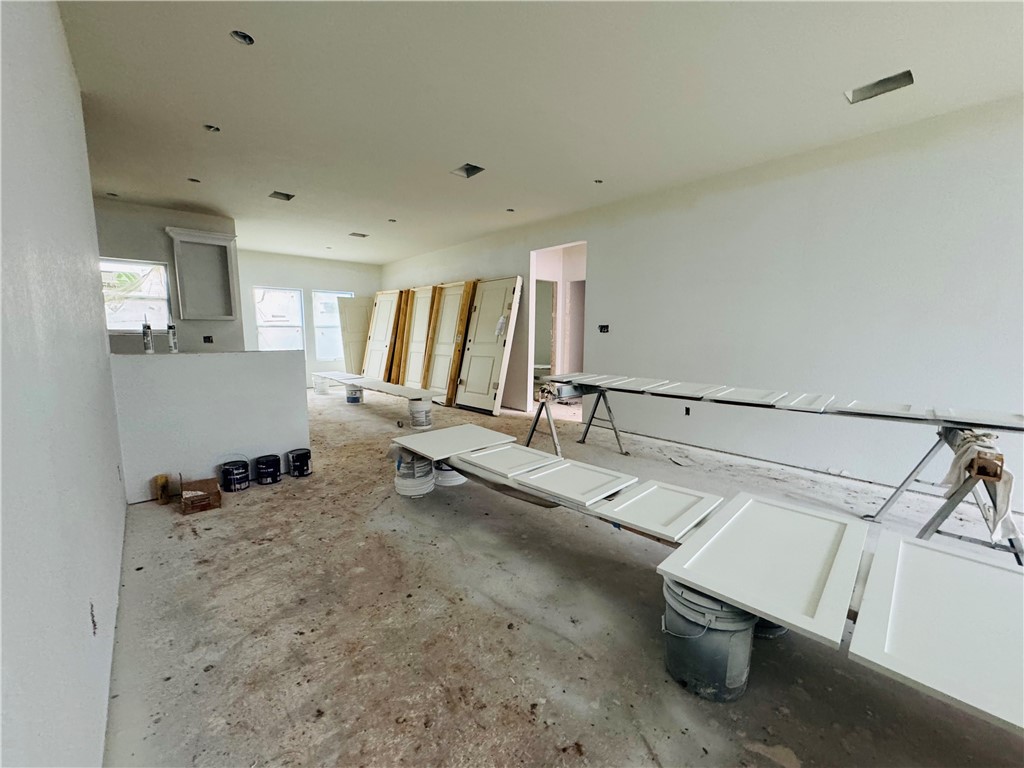329 Rogers Street, McGregor, Texas image 6