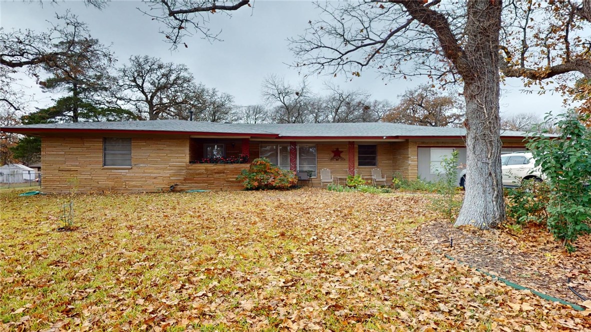 1813 Madera Drive, Waco, Texas image 1