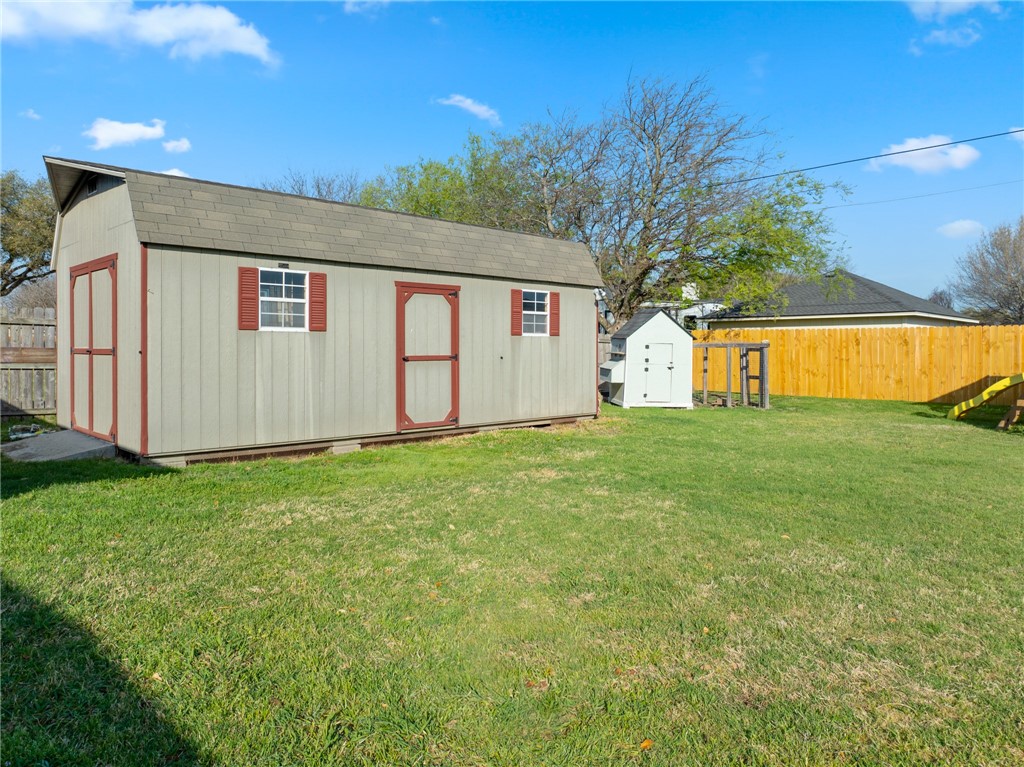 627 Wheatland Drive, McGregor, Texas image 30