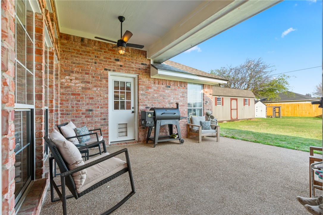627 Wheatland Drive, McGregor, Texas image 28