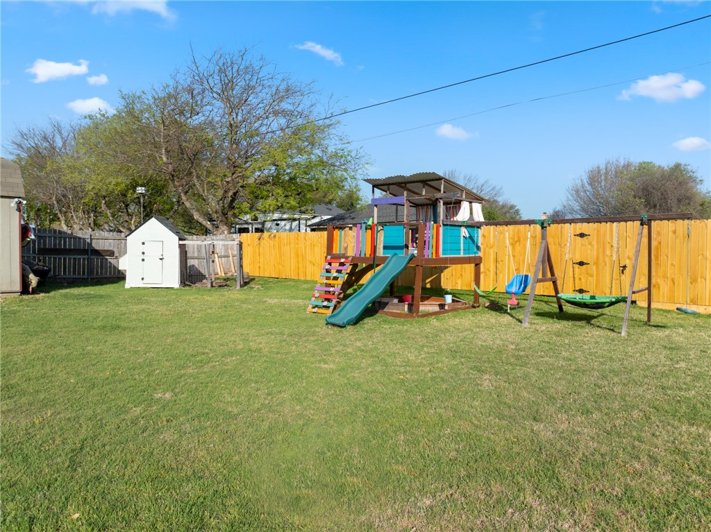 627 Wheatland Drive, McGregor, Texas image 31
