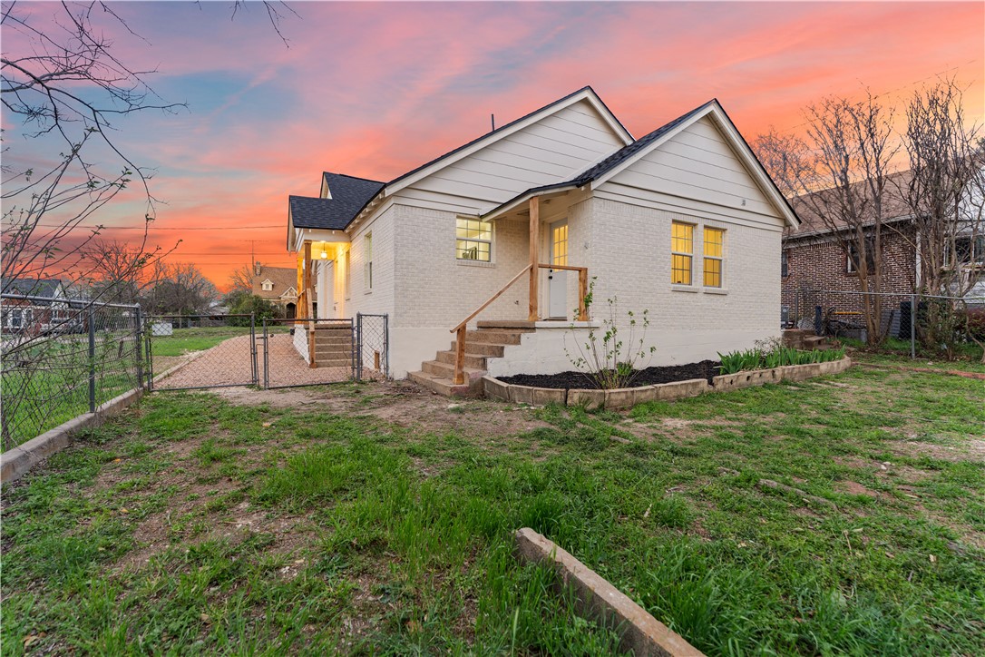 1632 N 17th Street, Waco, Texas image 15