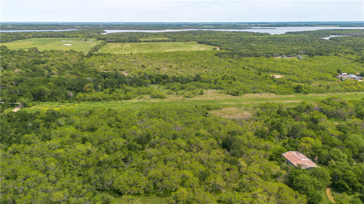 484 Hcr 2126, Whitney, Texas image 29