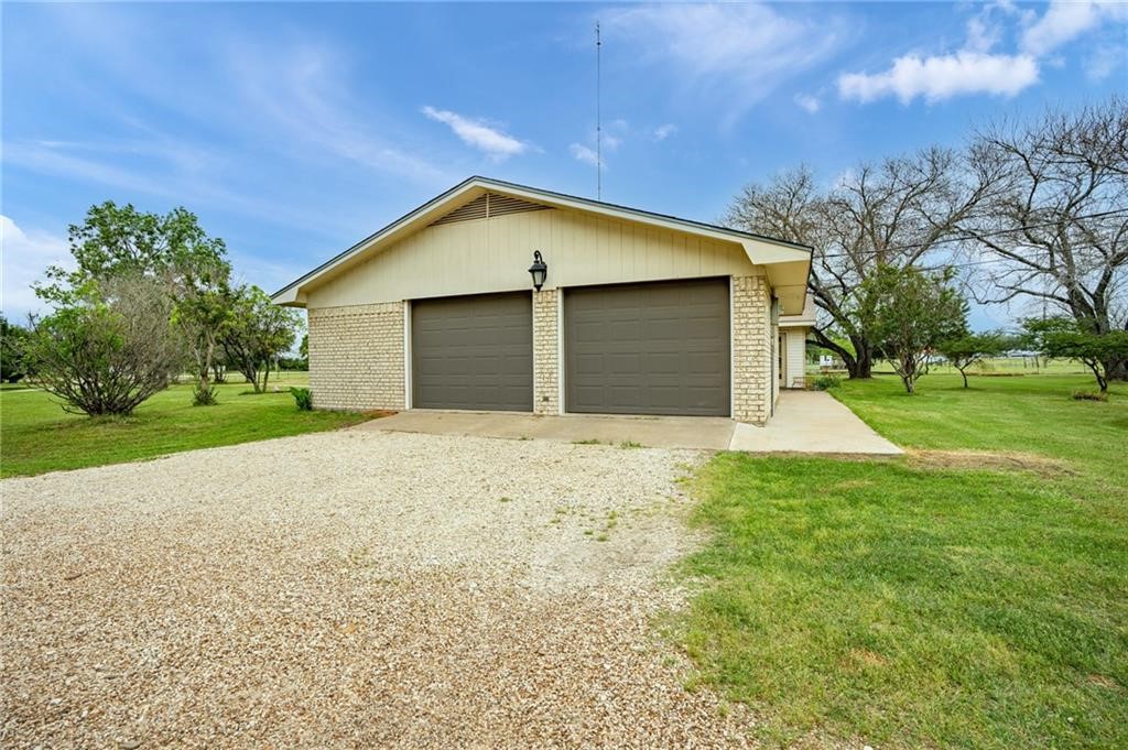 299 E Central, Lorena, Texas image 17