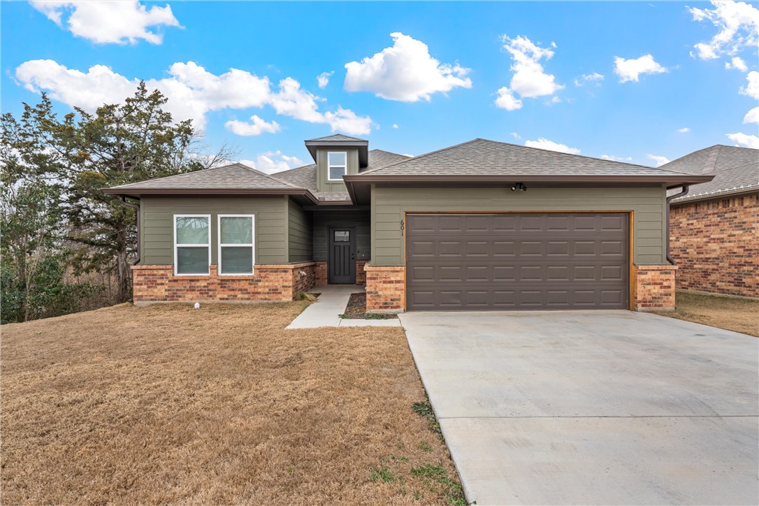 601 N College Avenue, West, Texas image 1
