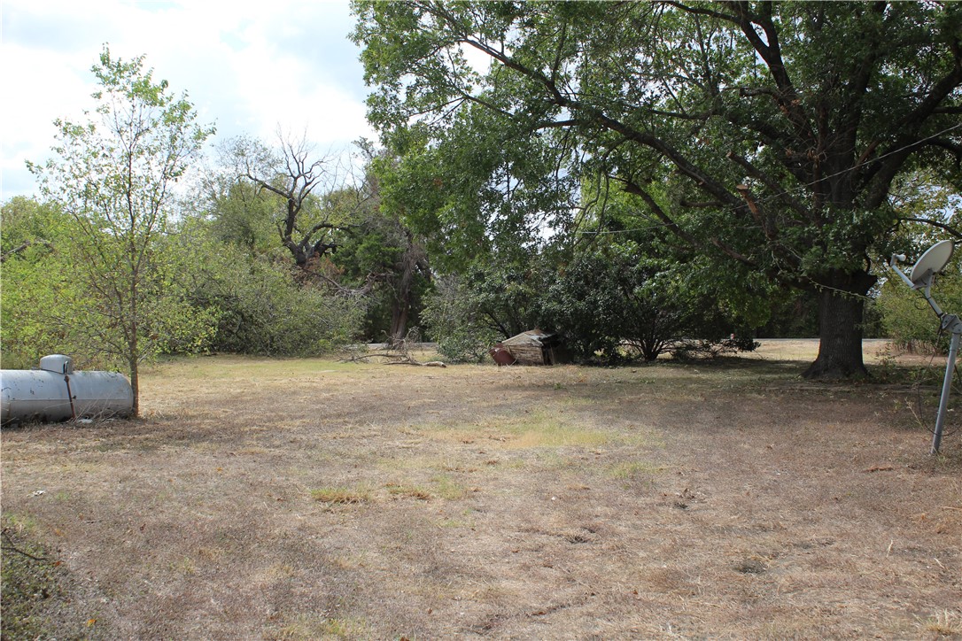 727 Davis Road, Bruceville-Eddy, Texas image 12