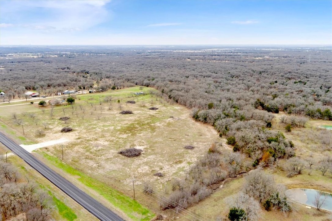 1879 Longhorn Parkway, Axtell, Texas image 2