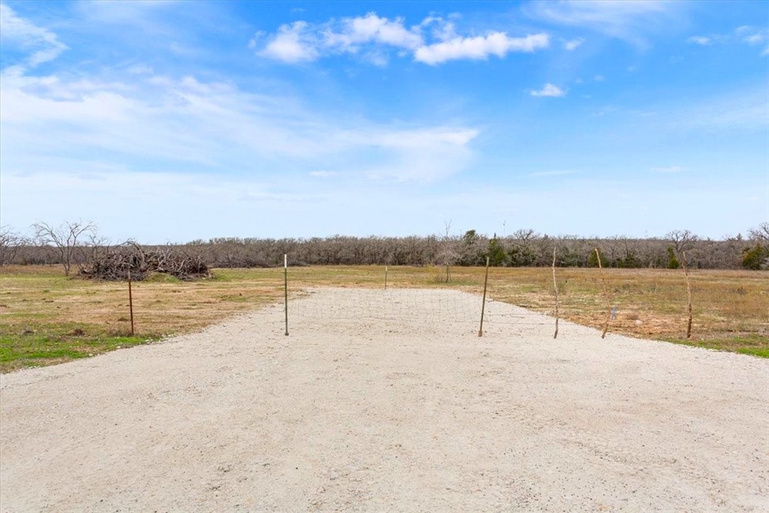 1879 Longhorn Parkway, Axtell, Texas image 8