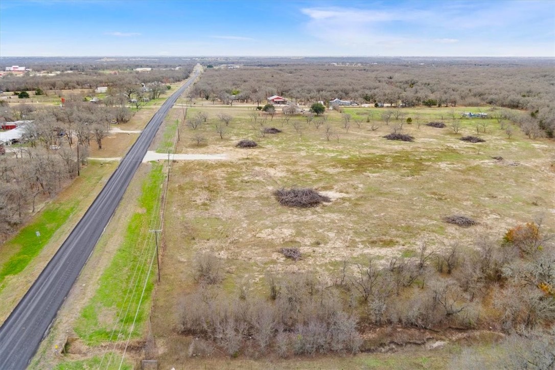 1879 Longhorn Parkway, Axtell, Texas image 4