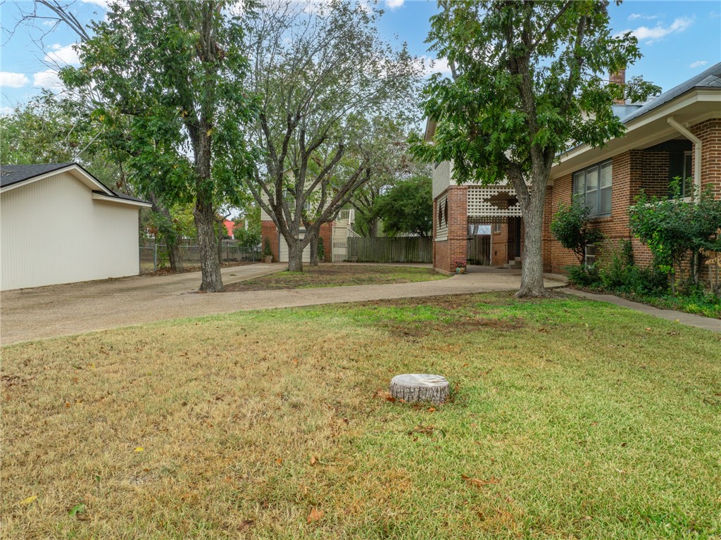 501 S Adams Street, McGregor, Texas image 50