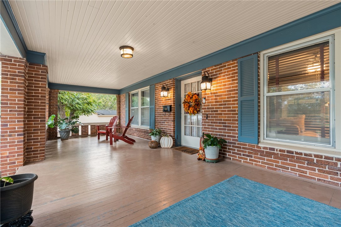 501 S Adams Street, McGregor, Texas image 5