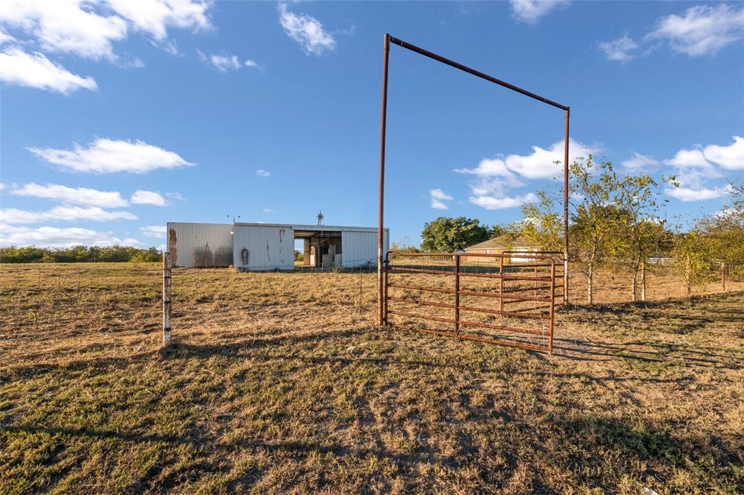 424 Westgate I Road, Eddy, Texas image 34