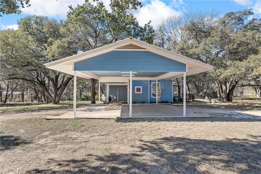 206 Brazos Oaks Drive, Waco, Texas image 3