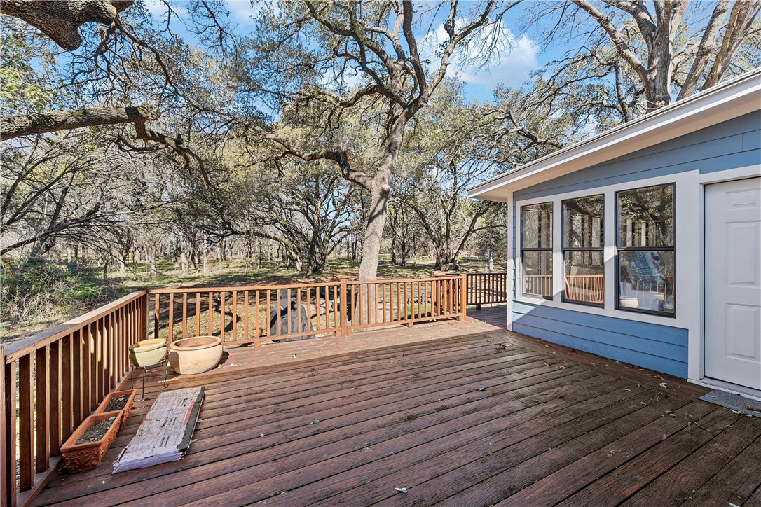206 Brazos Oaks Drive, Waco, Texas image 21