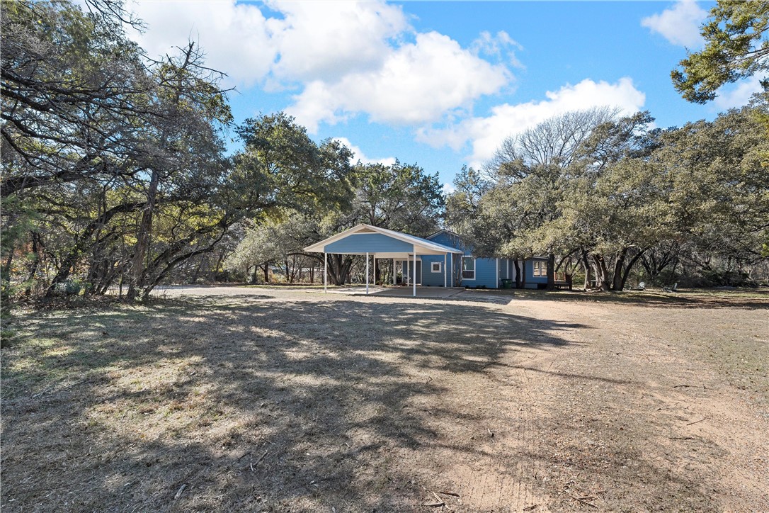 206 Brazos Oaks Drive, Waco, Texas image 4