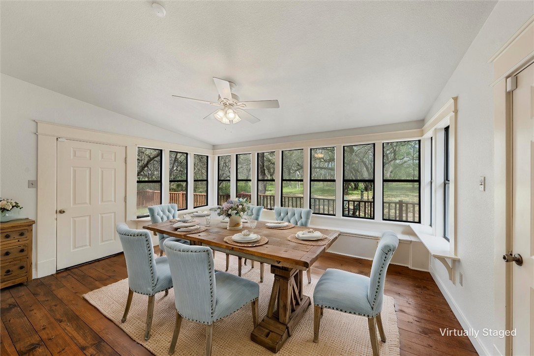 206 Brazos Oaks Drive, Waco, Texas image 9