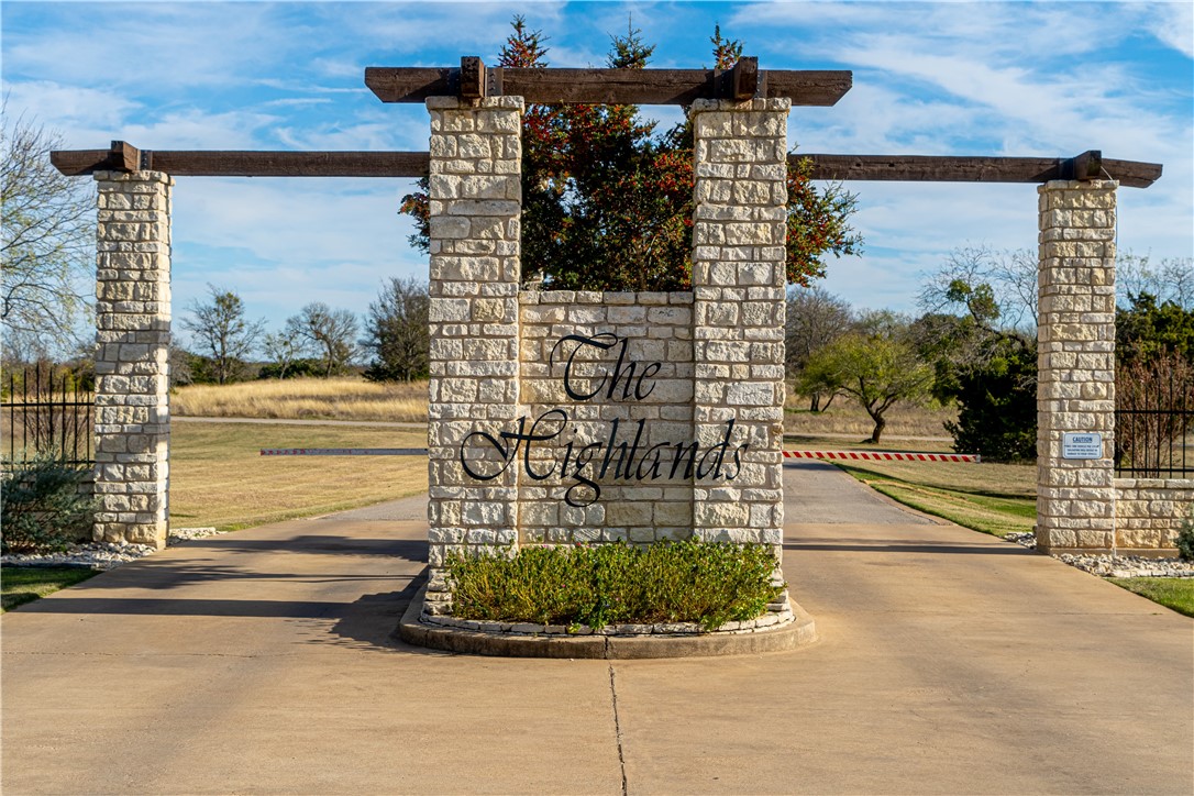 23091 Westmeadow Drive, Whitney, Texas image 10